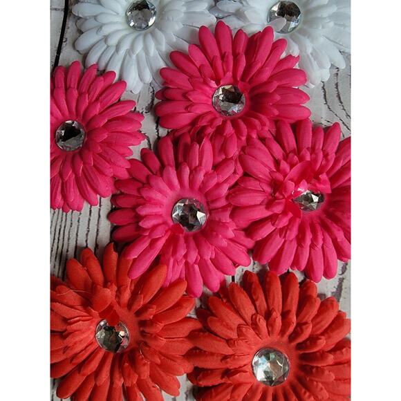 16 Silk Flowers With Gems Embelishment Baby Toddler Flower Accessories Daisy - Picture 3 of 6